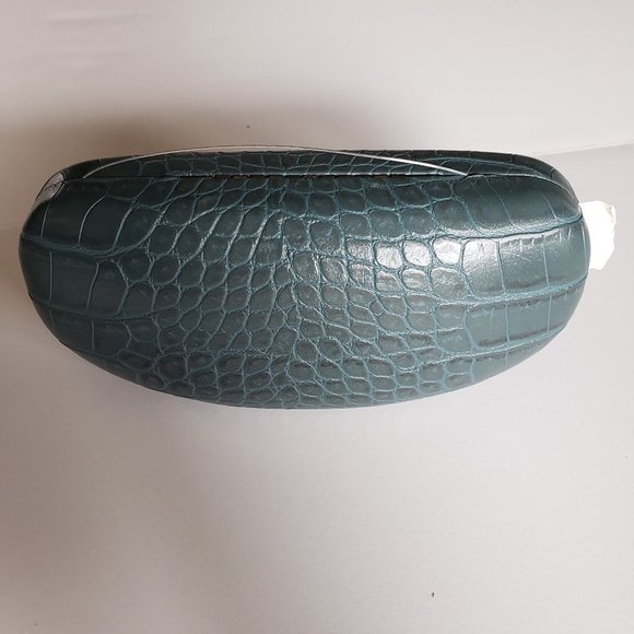 A NEW DAY Green Alligator Eyeglass/Sunglass Case - Picture 2 of 6